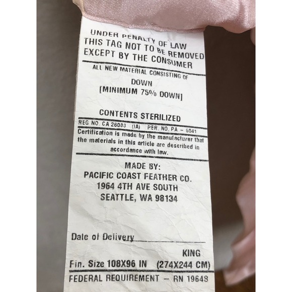 LINEN SOURCE Down Comforter Blanket King Size 108"x96" Pink Satin Edge Trim EUC - Picture 3 of 4